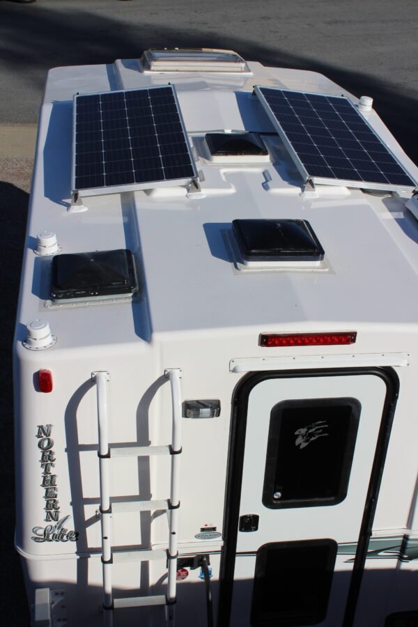 Camper-, Caravan- en Daktent Zonnegenerator Uitrusting - Afbeelding 5